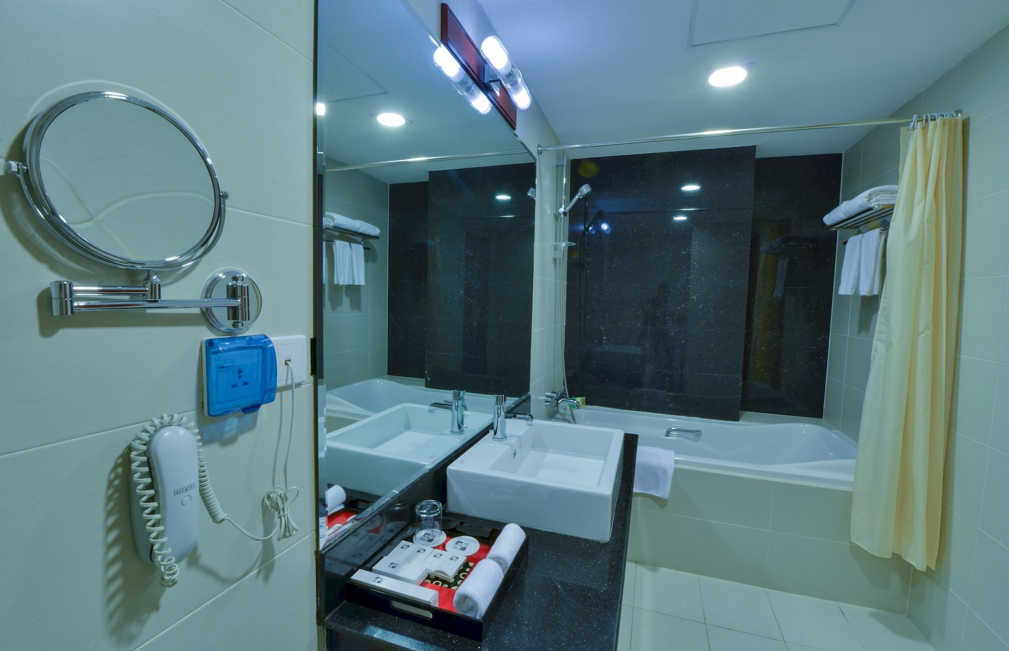 Sapaly Lao Cai City Hotel Luaran gambar